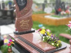 Гранітні пам’ятники в Рівненській області — ціни та виготовлення