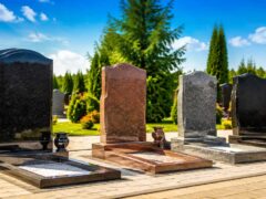 Пам'ятники у Сарнах: як обрати форму та розмір одинарного пам'ятника