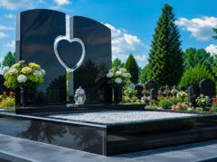 Подвійні пам'ятники у Сарнах: купити родинний меморіал від заводу